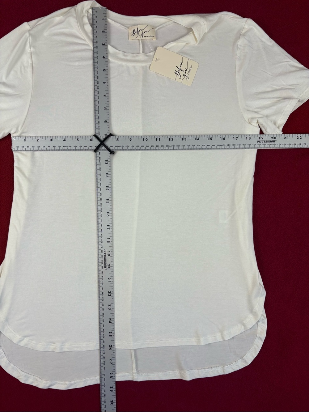 Before You NWT Women's Crewneck Tee Cream Small - Picture 3 of 3